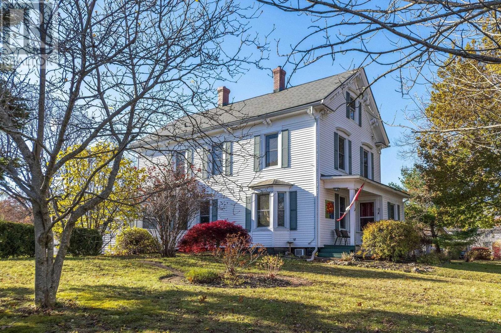 Property 8 of 49 of 17 Avon Street