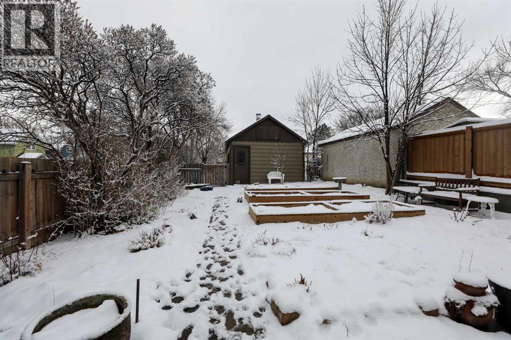 Single Family House Bungalow for Sale in   Street S Victoria Park Lethbridge 