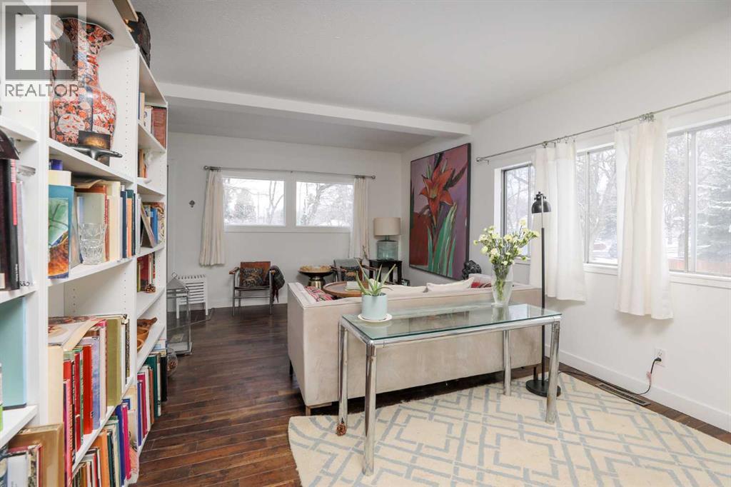 Single Family House Bungalow for Sale in   Street S Victoria Park Lethbridge 