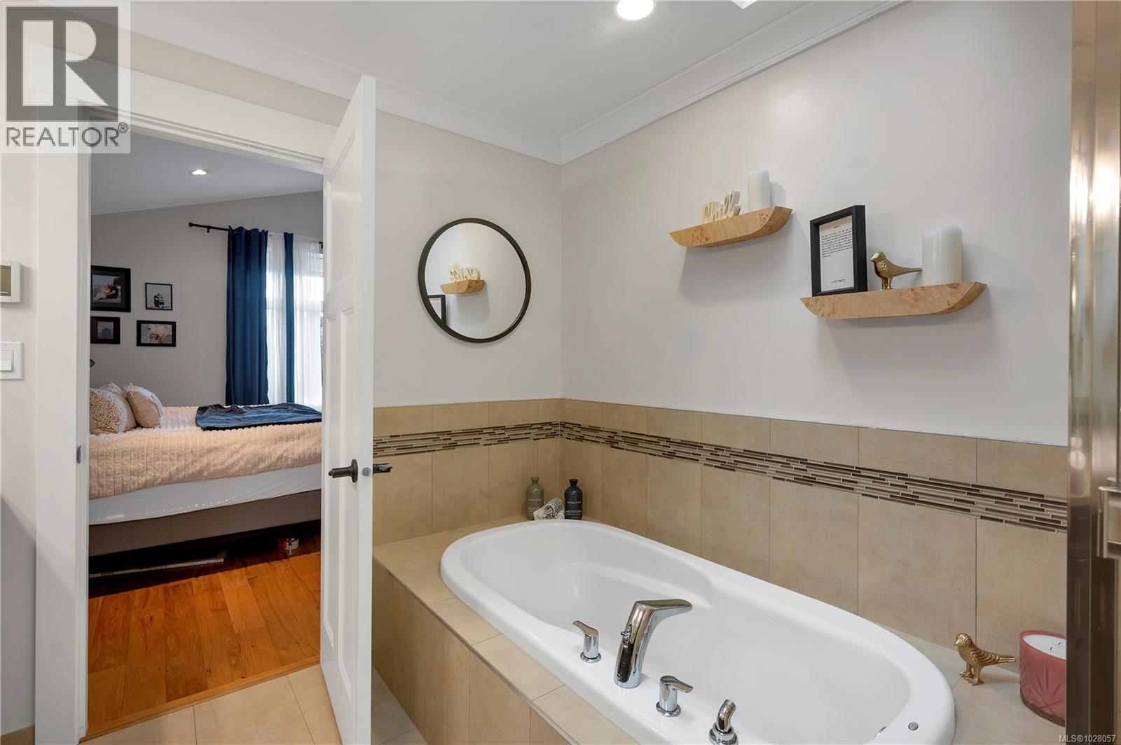 85 Vermont Dr, Campbell River