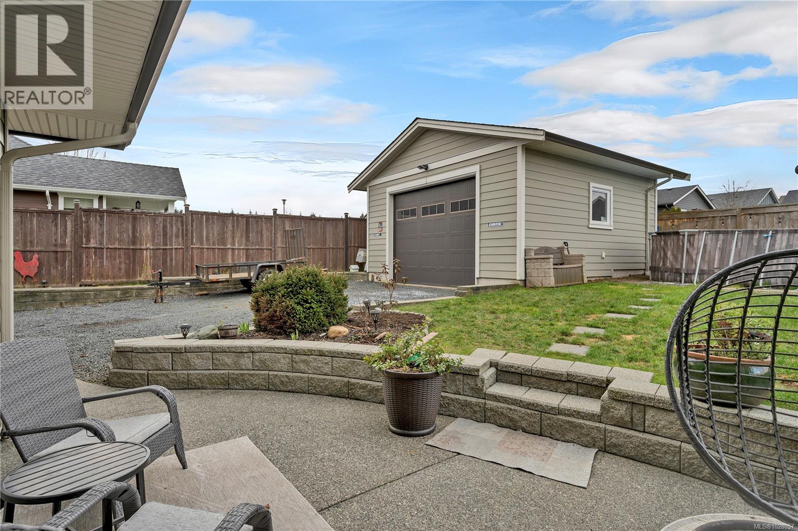 85 Vermont Dr, Campbell River