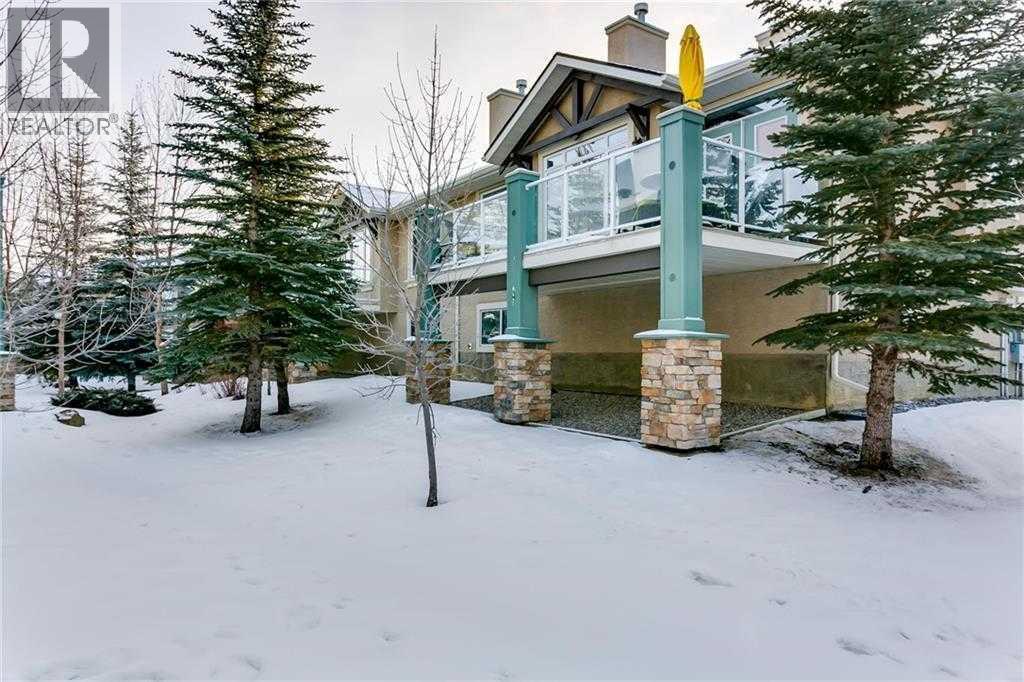 Single Family House Bi-level for Sale in  Discovery Woods Villas SW Discovery Ridge Calgary 