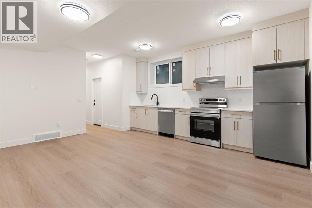 Single Family House for Sale in  A Street NW West Hillhurst Calgary 