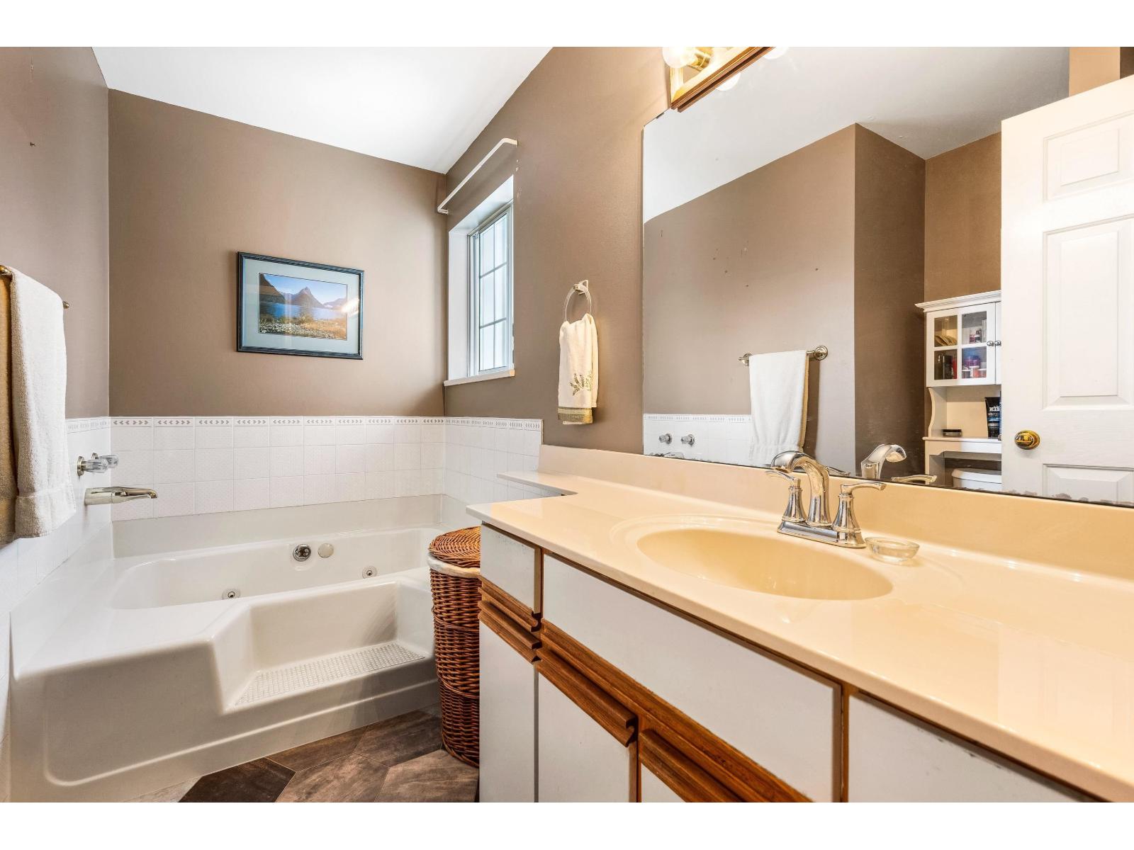 8 34942 MT BLANCHARD DRIVE, Abbotsford