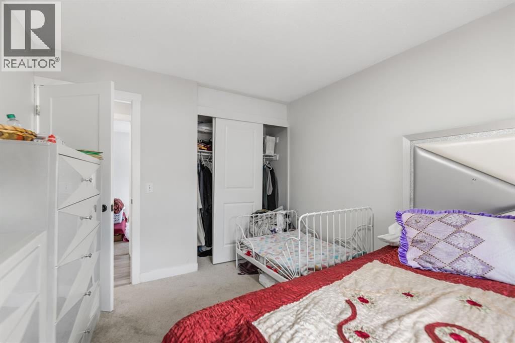 Single Family House Bungalow for Sale in  MANORA Crescent NE Marlborough Park Calgary 