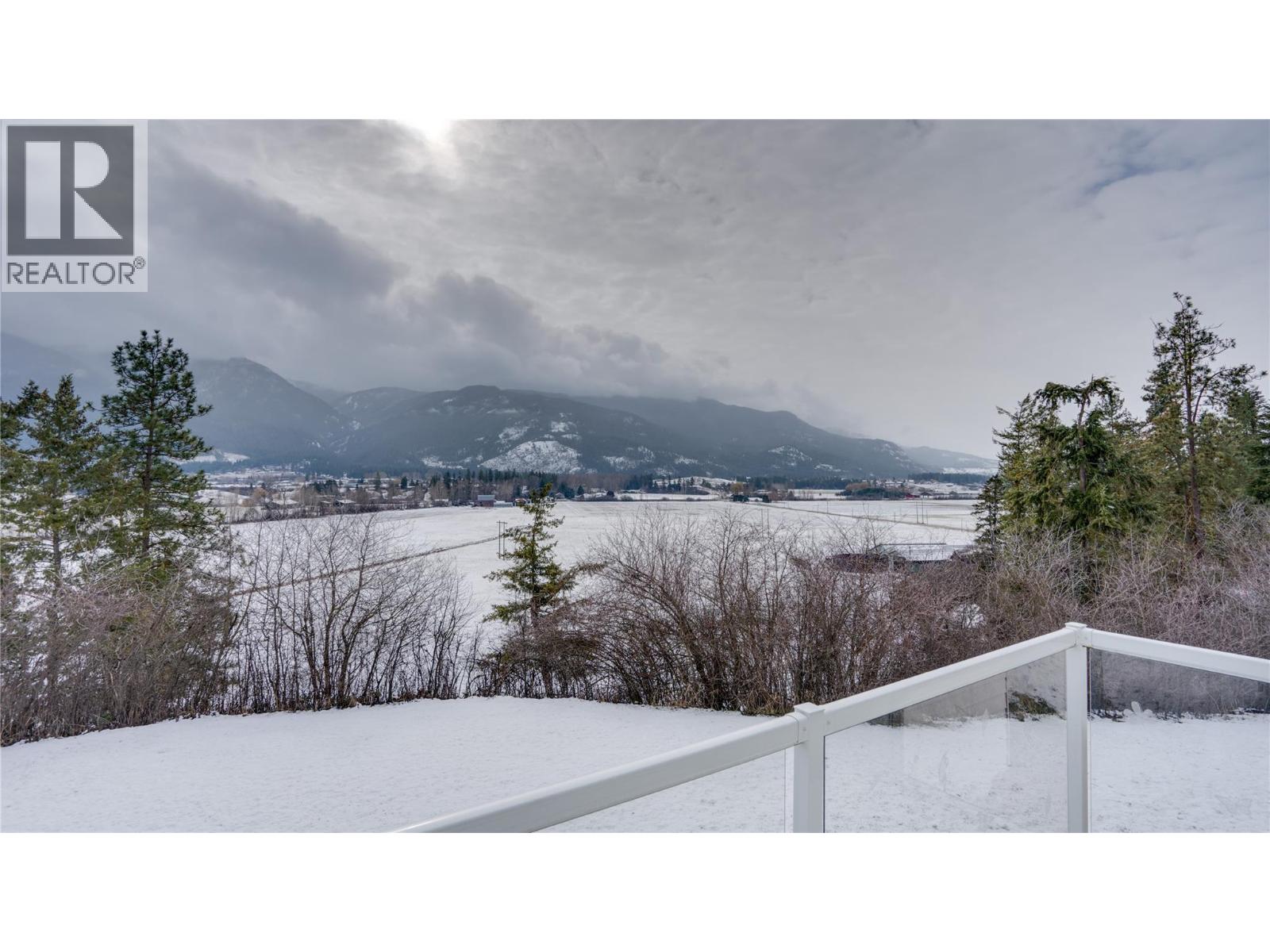 4094 lansdowne Road, Spallumcheen