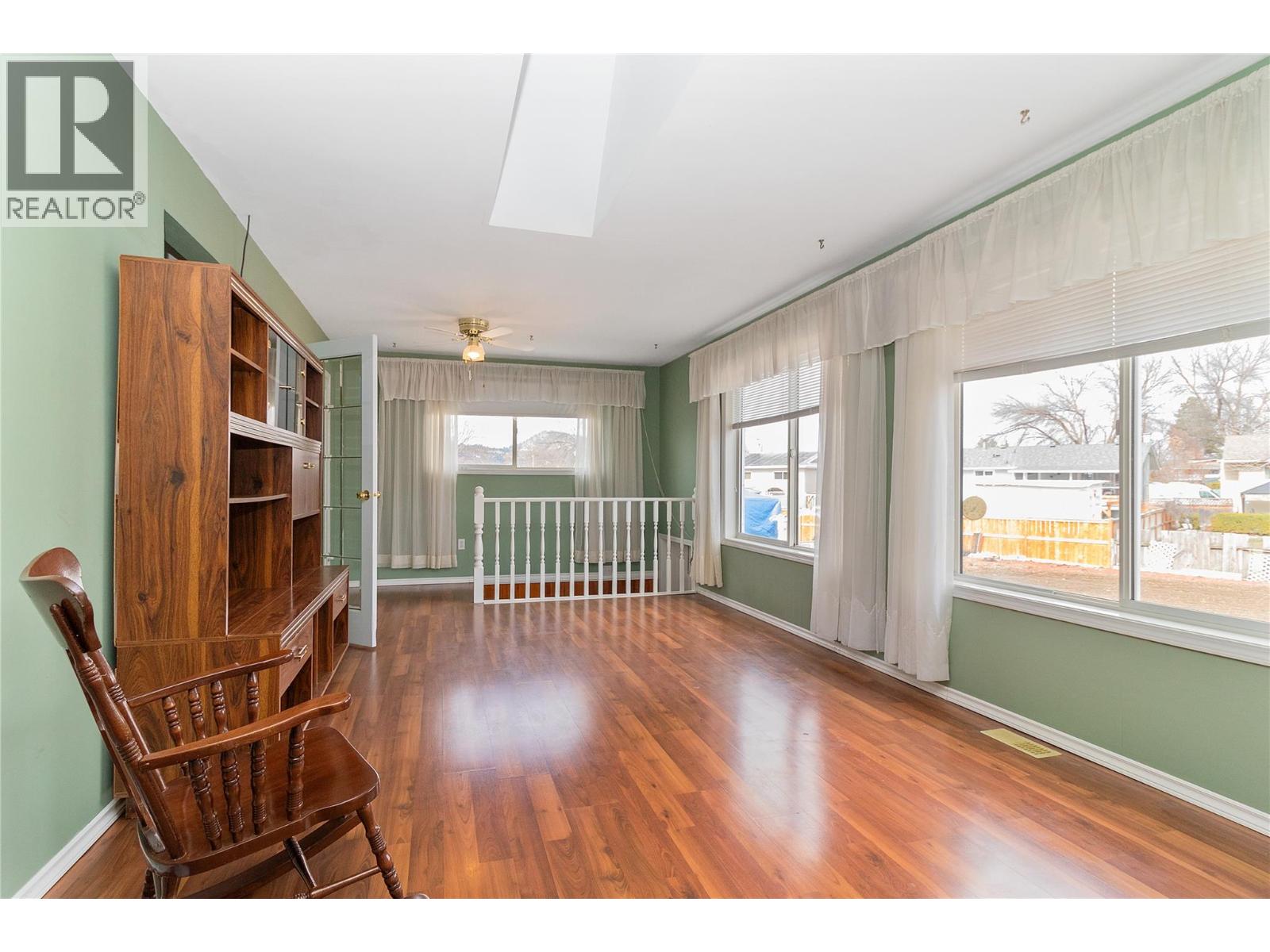 750 Falkirk Road, Kelowna