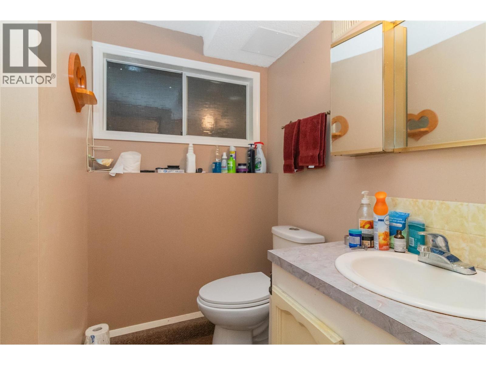 750 Falkirk Road, Kelowna