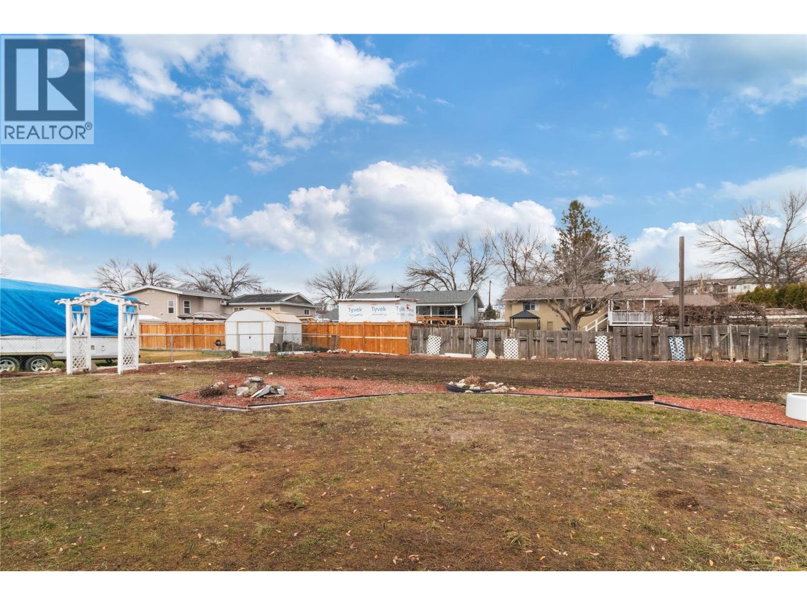 750 Falkirk Road, Kelowna