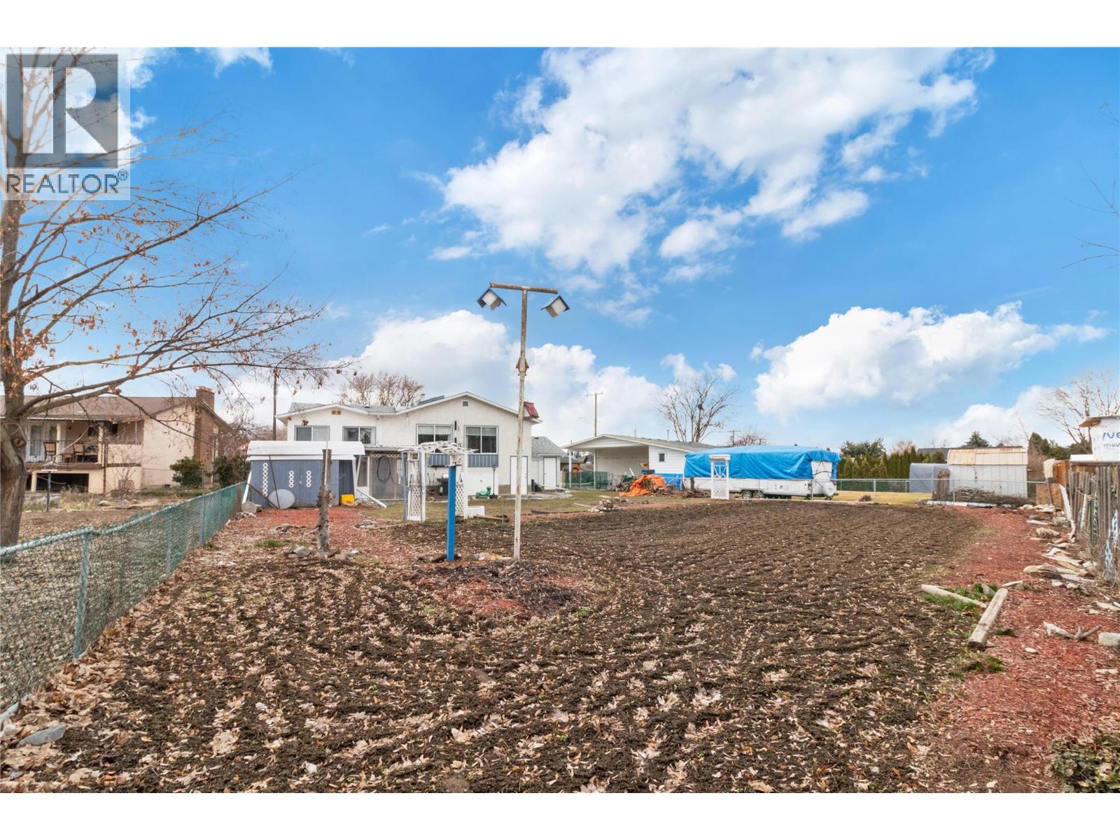 750 Falkirk Road, Kelowna