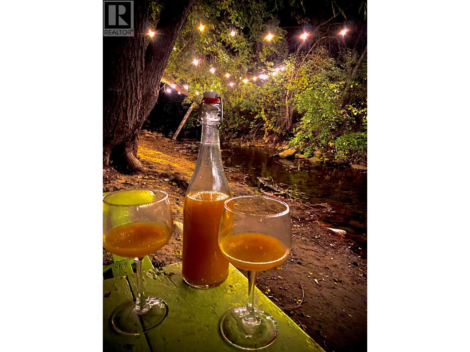 20 Wallace Mountain Road, Beaverdell