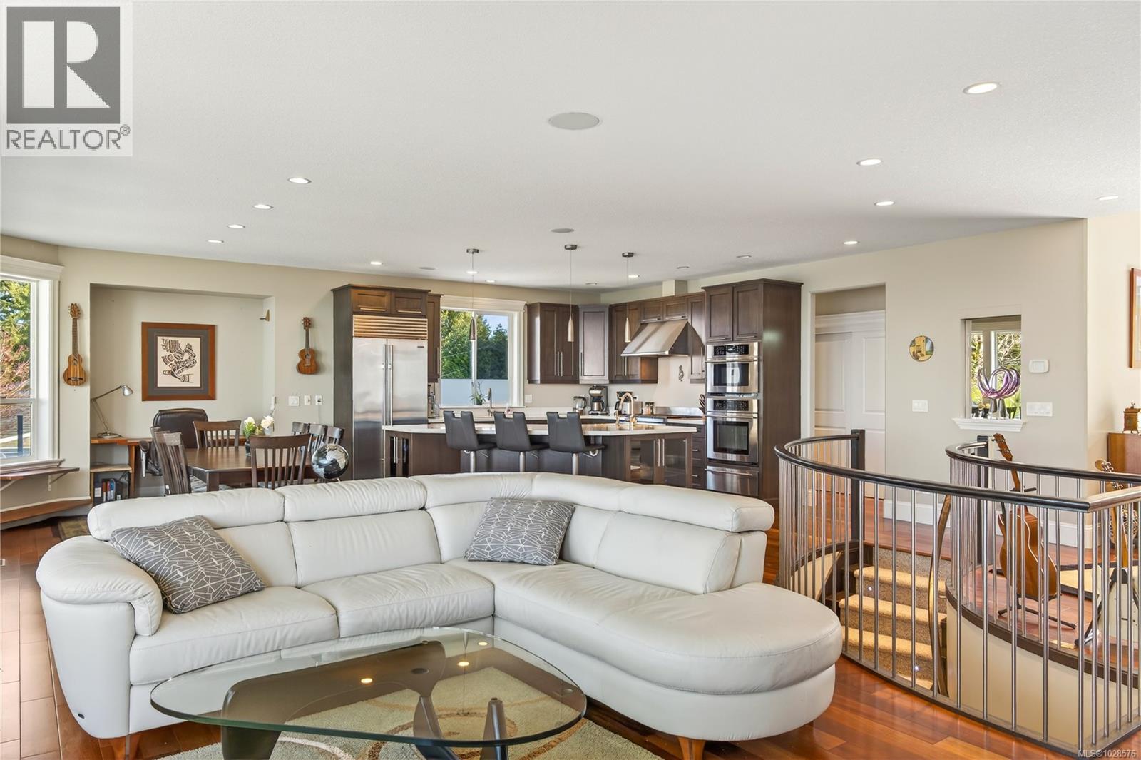 5450 Bayshore Dr, Nanaimo