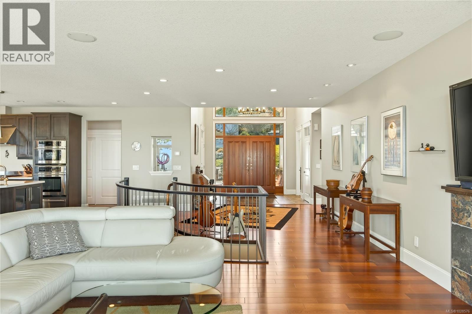 5450 Bayshore Dr, Nanaimo