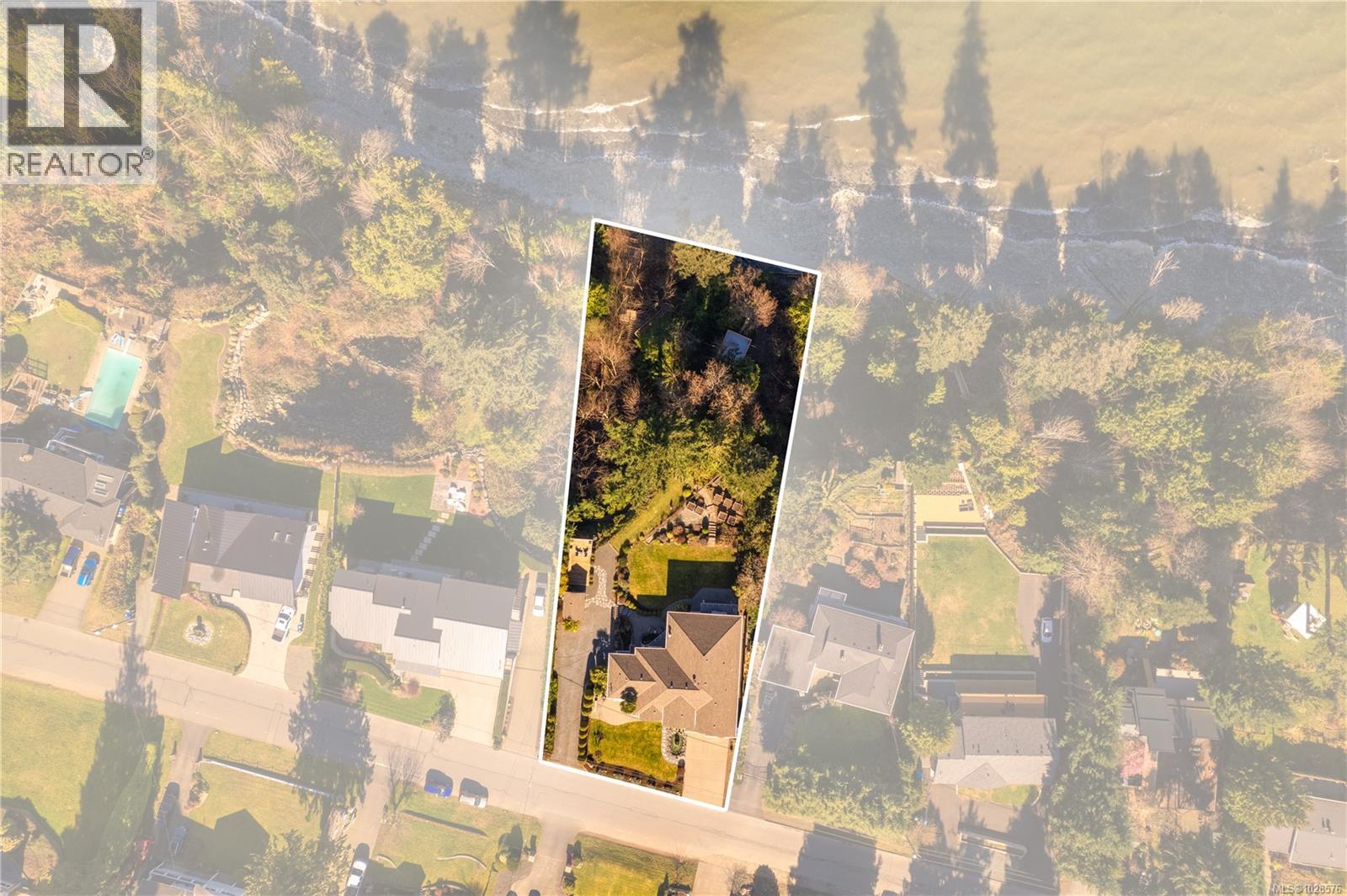 5450 Bayshore Dr, Nanaimo