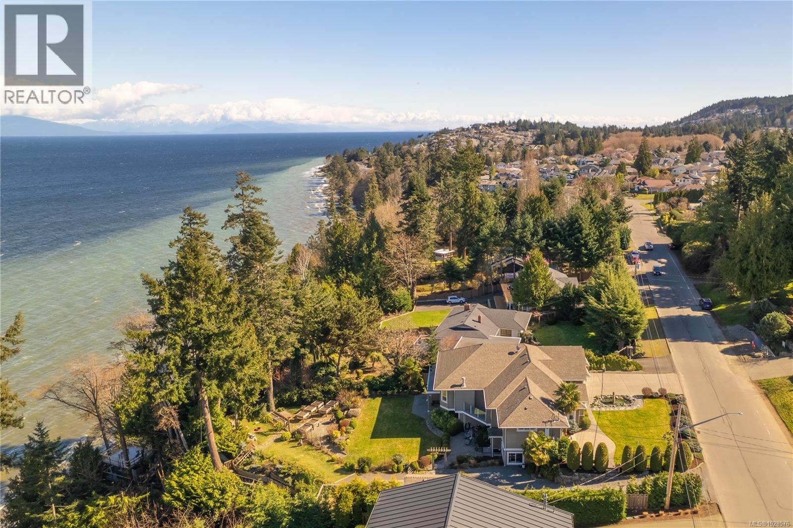 5450 Bayshore Dr, Nanaimo