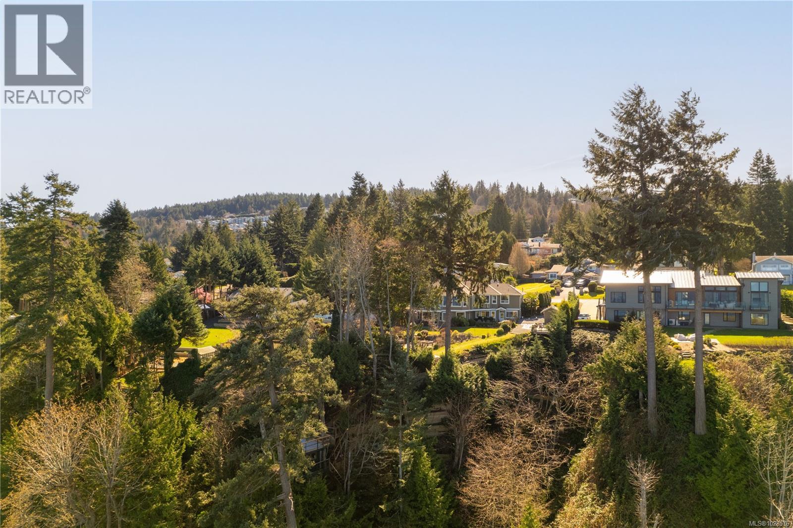 5450 Bayshore Dr, Nanaimo