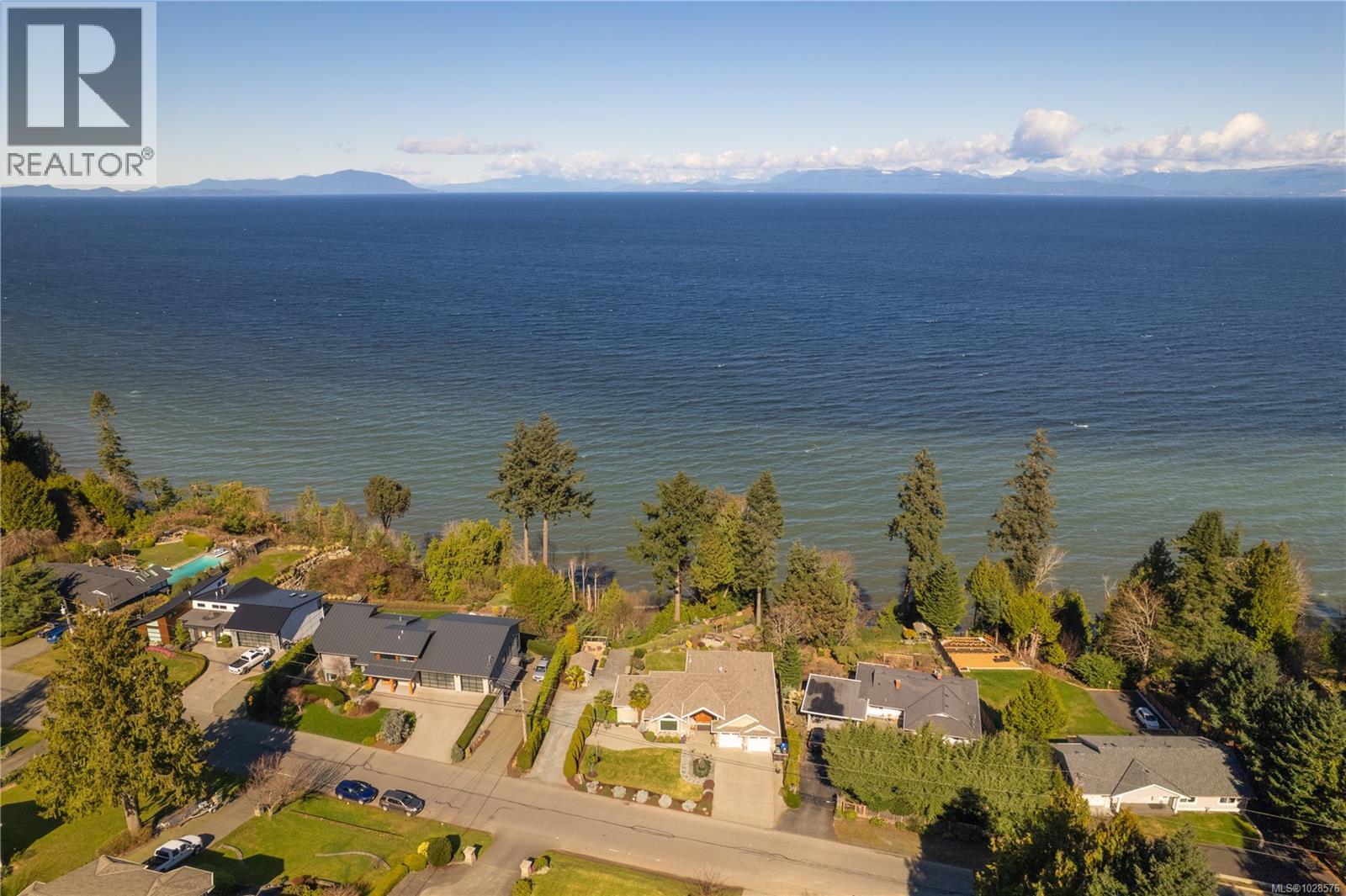 5450 Bayshore Dr, Nanaimo