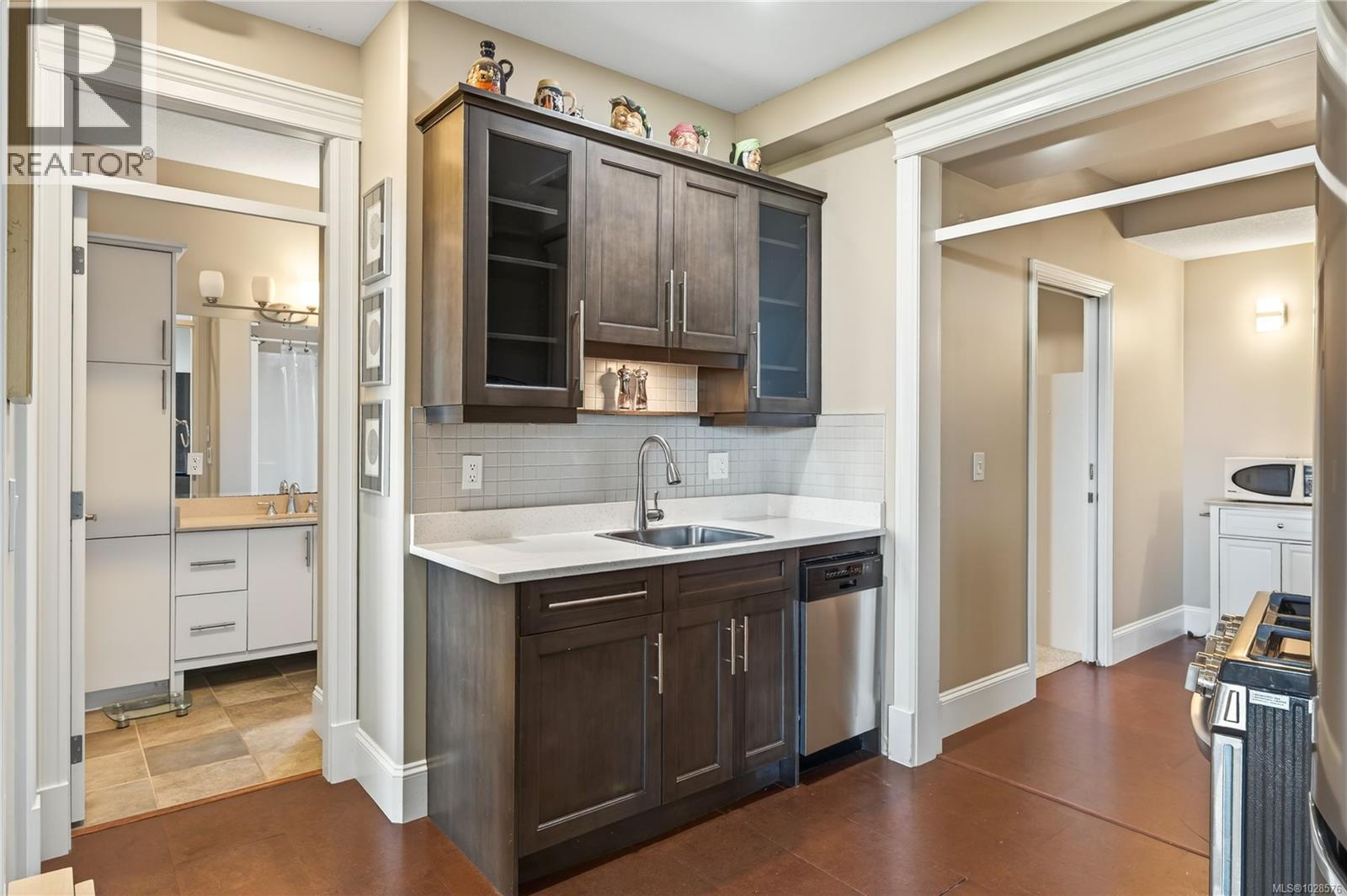 5450 Bayshore Dr, Nanaimo