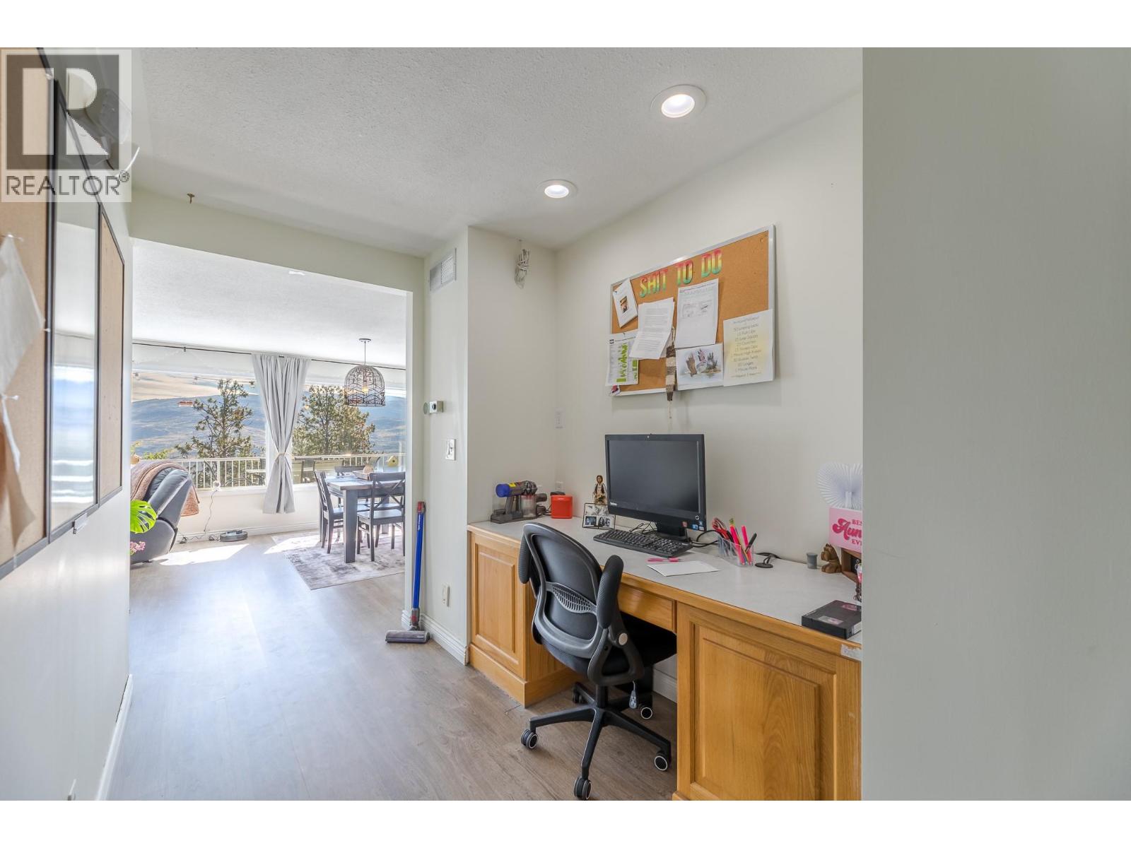 6471 Vernon Avenue, Peachland