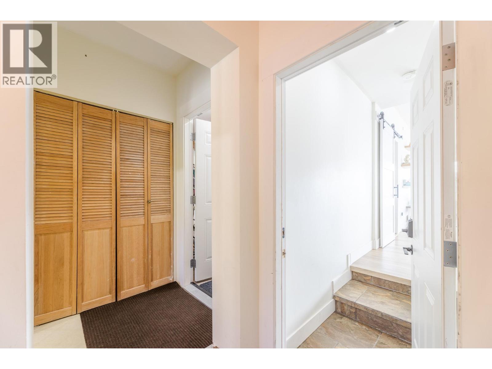 6471 Vernon Avenue - 39