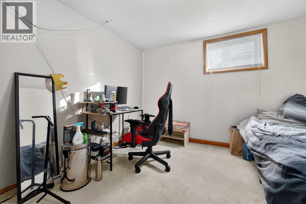 Single Family House Bungalow for Sale in   Street S Glendale Lethbridge 