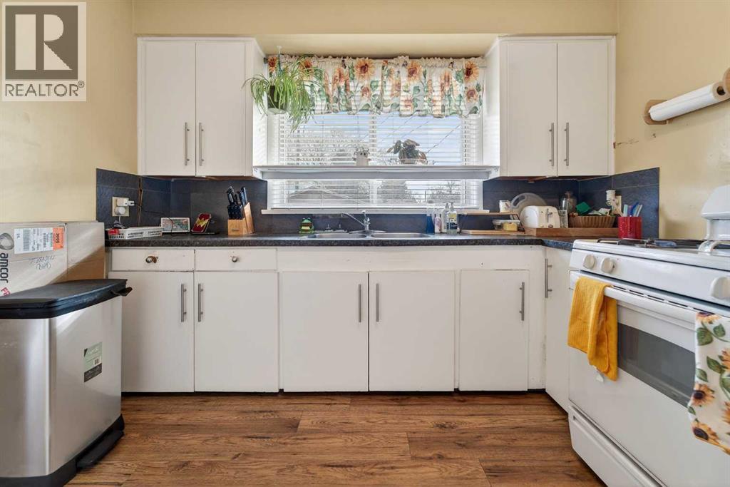 Single Family House Bungalow for Sale in   Street S Glendale Lethbridge 