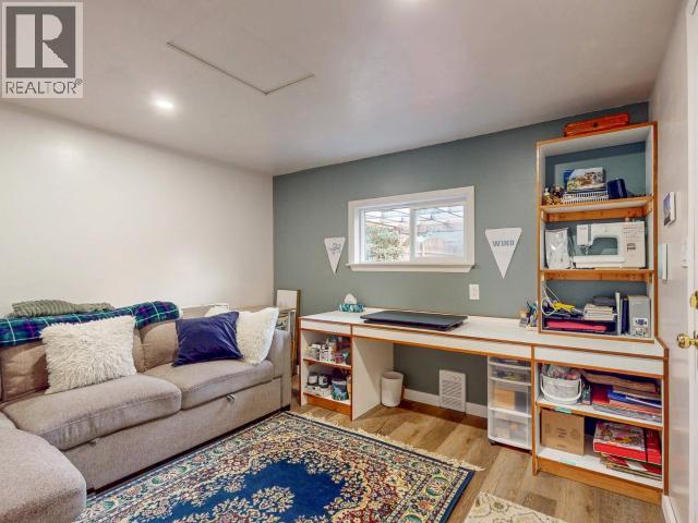 4678 ONTARIO AVE - 9