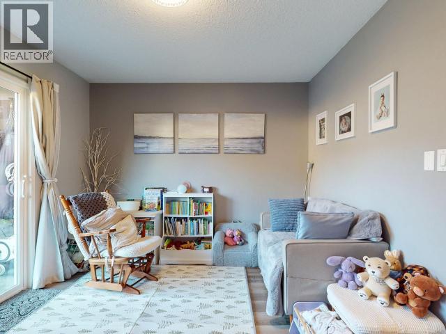 4678 ONTARIO AVE - 32