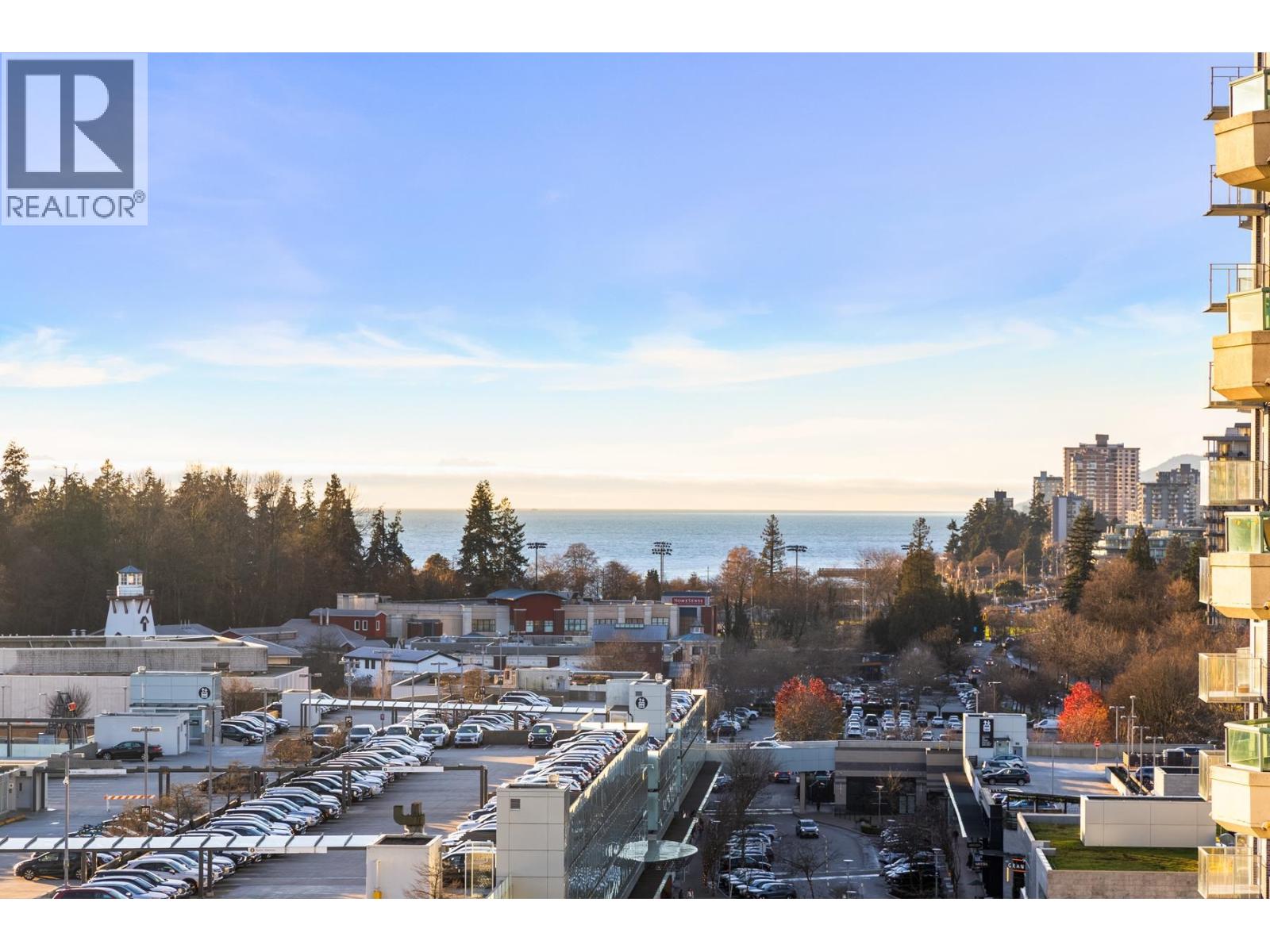 12C 338 TAYLOR WAY, West Vancouver