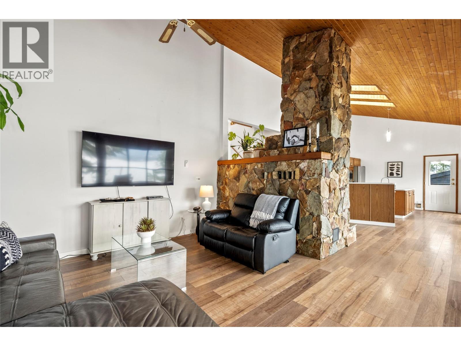 4378 Copper Cove Road, Scotch Creek