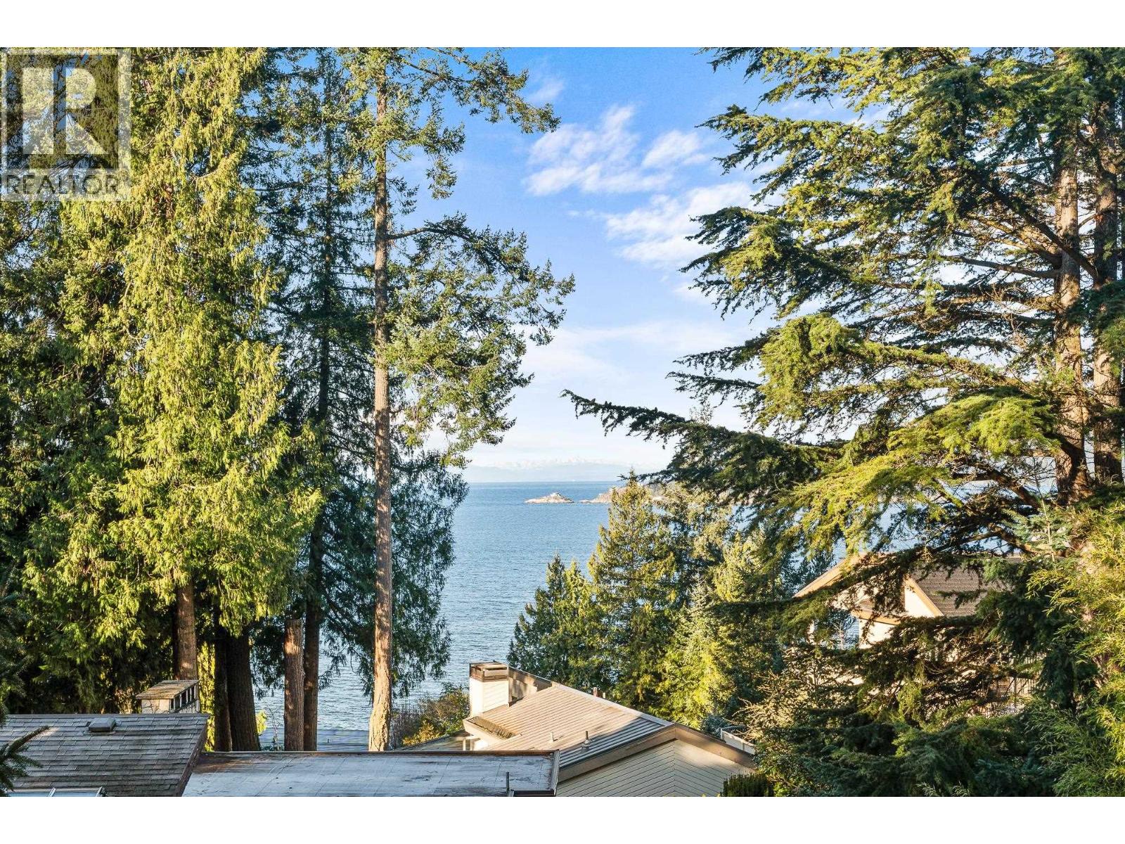 5312 MARINE DRIVE, West Vancouver