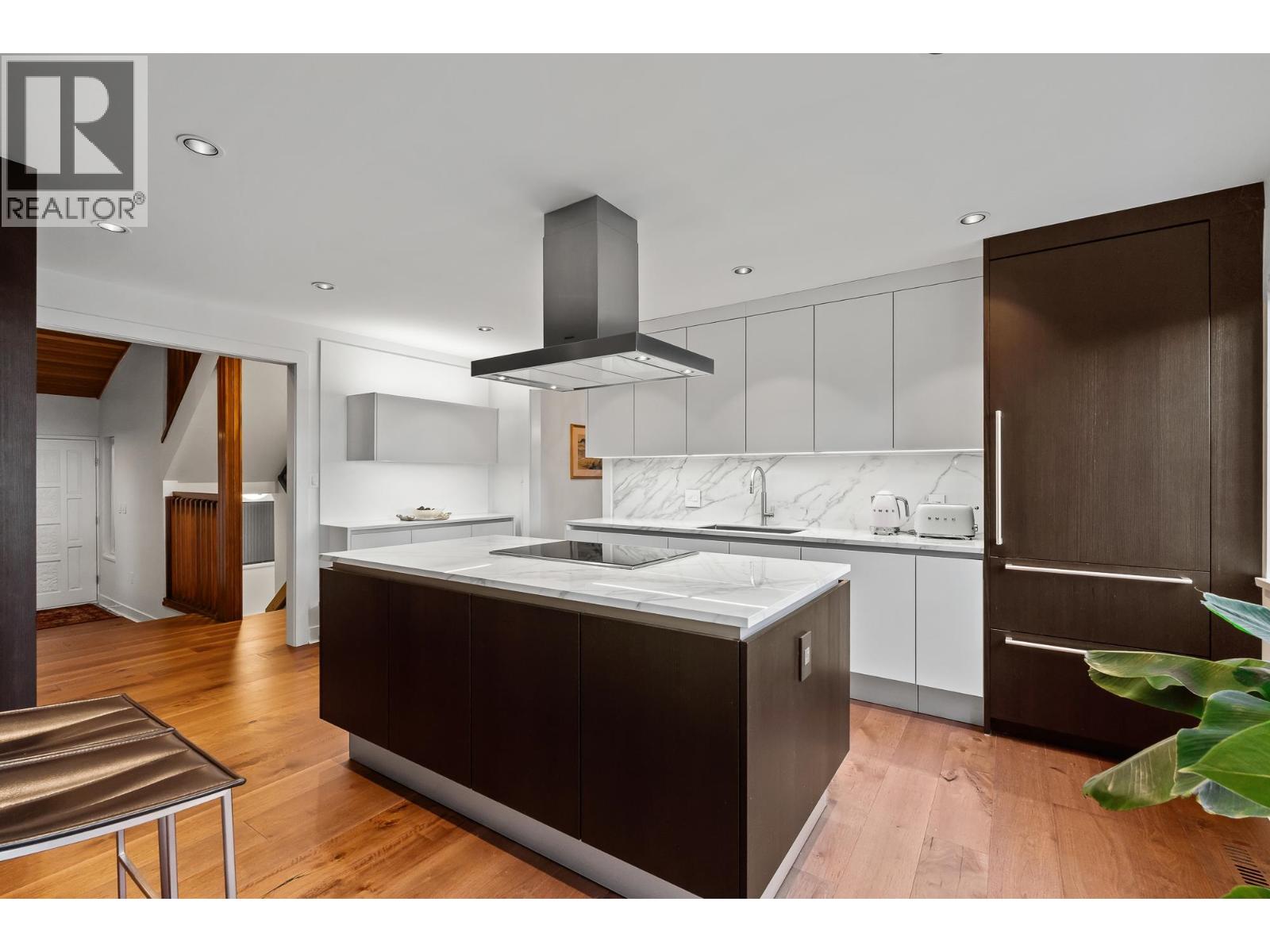 5312 MARINE DRIVE, West Vancouver