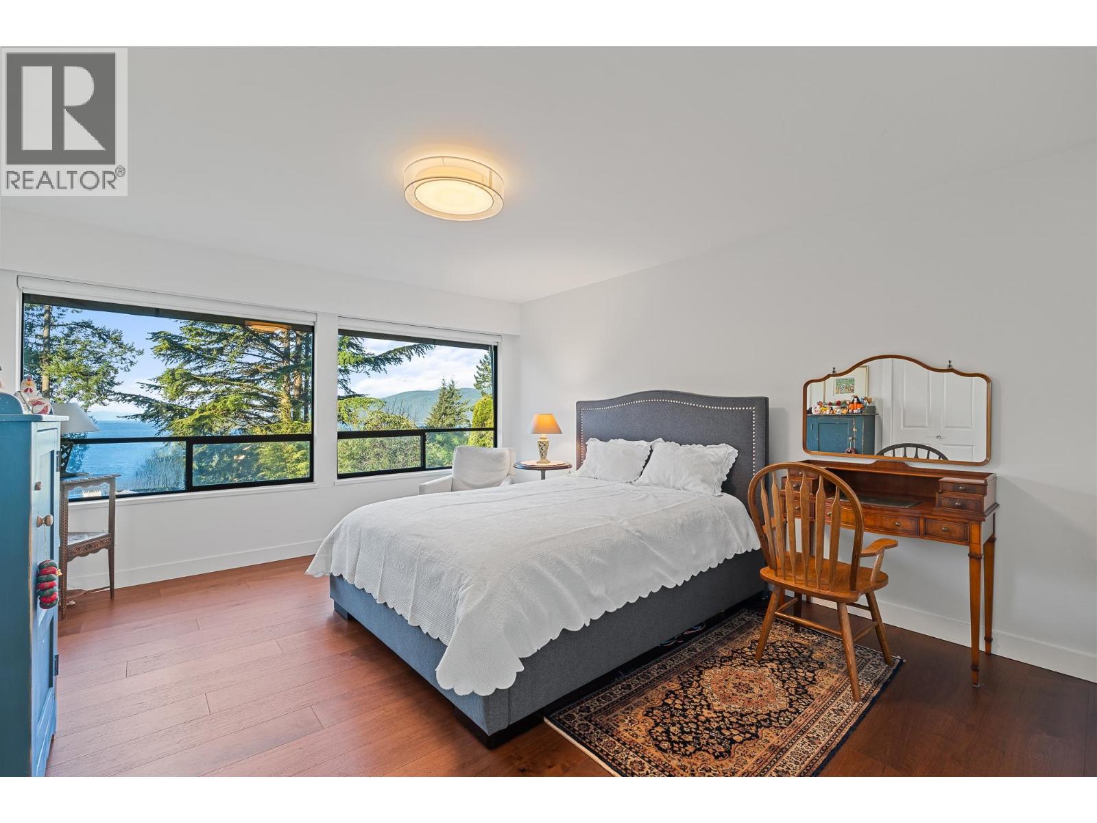 5312 MARINE DRIVE, West Vancouver