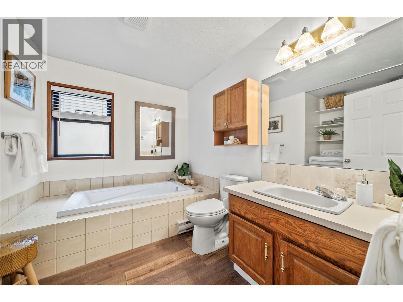 4378 Copper Cove Road, Scotch Creek