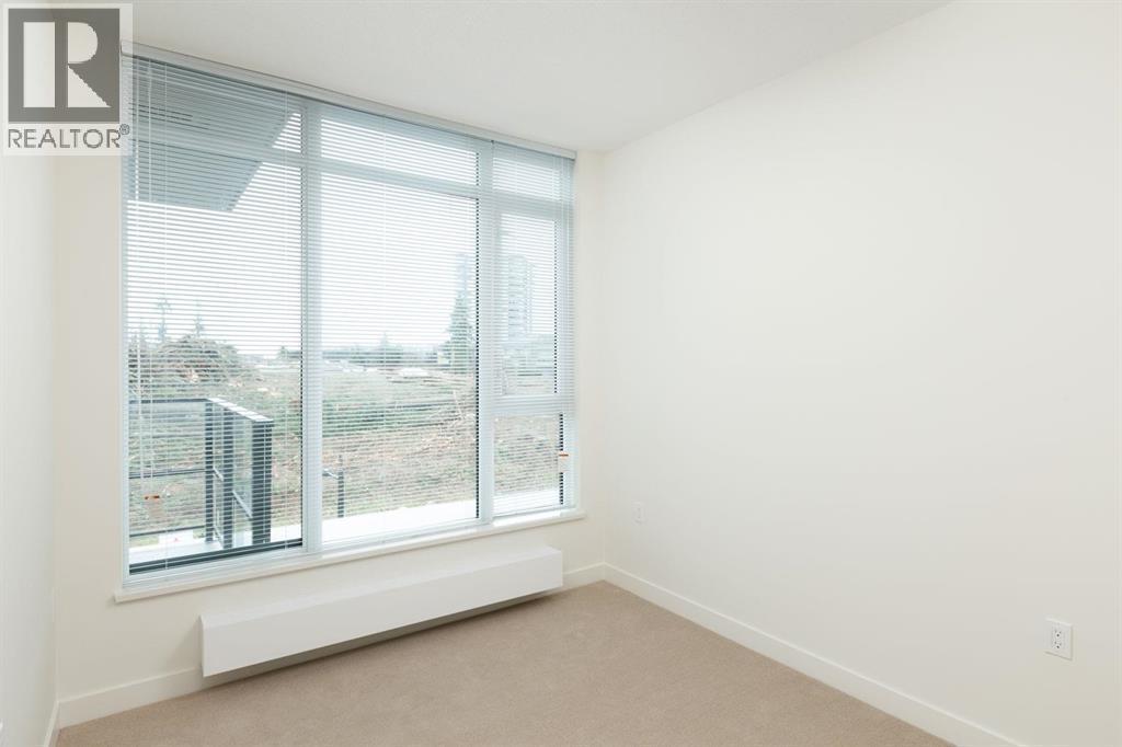 614 8850 UNIVERSITY CRESCENT