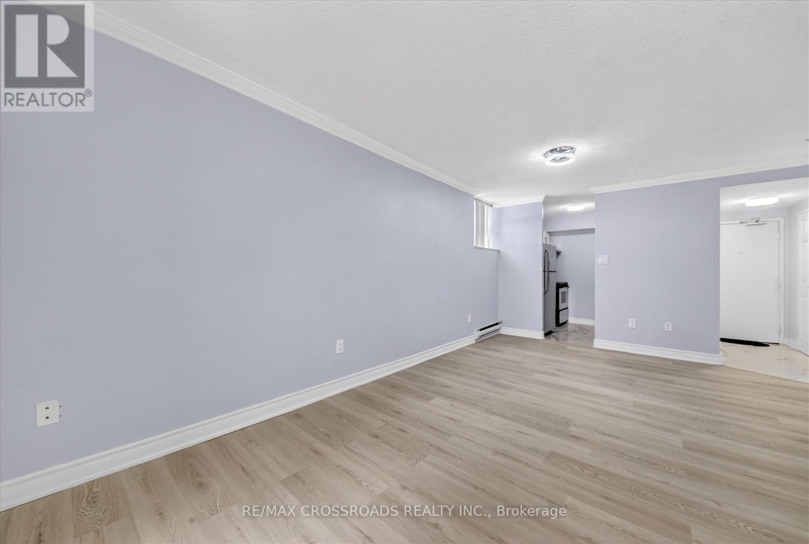 #113 5580 SHEPPARD AVENUE E - 14