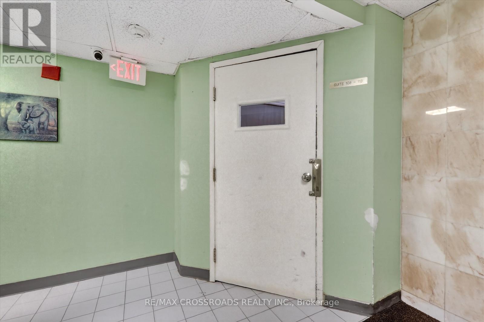 #113 5580 SHEPPARD AVENUE E - 5