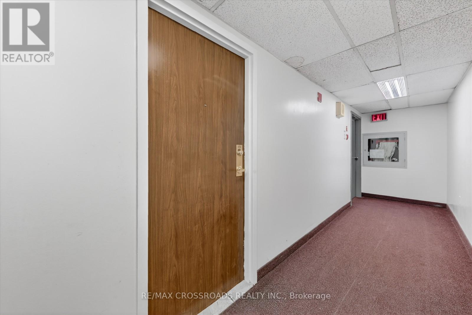 #113 5580 SHEPPARD AVENUE E - 6