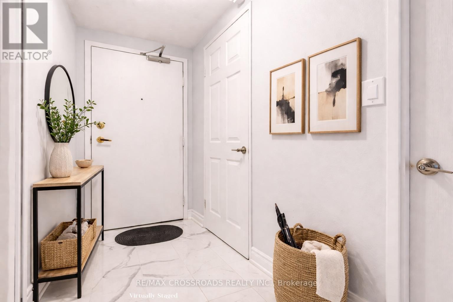 #113 5580 SHEPPARD AVENUE E - 7