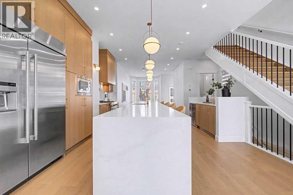 Single Family House for Sale in   Avenue SW Altadore Calgary 