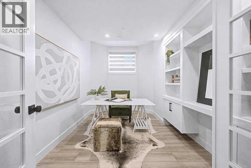 Single Family House for Sale in   Avenue SW Altadore Calgary 