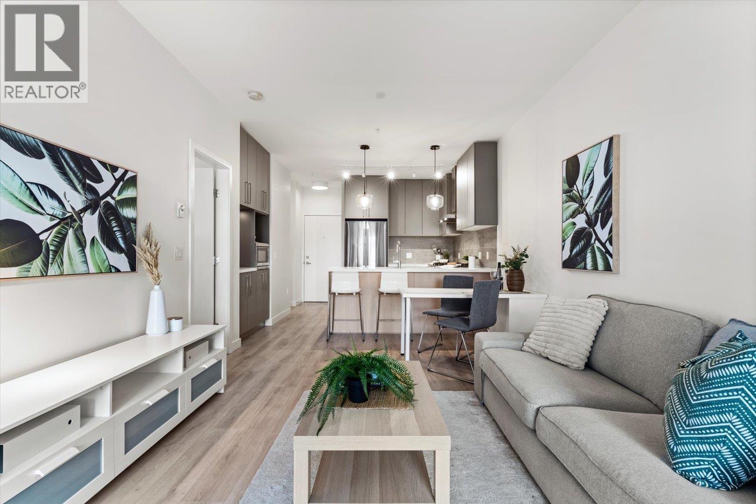 206 603 REGAN Avenue - photo 2