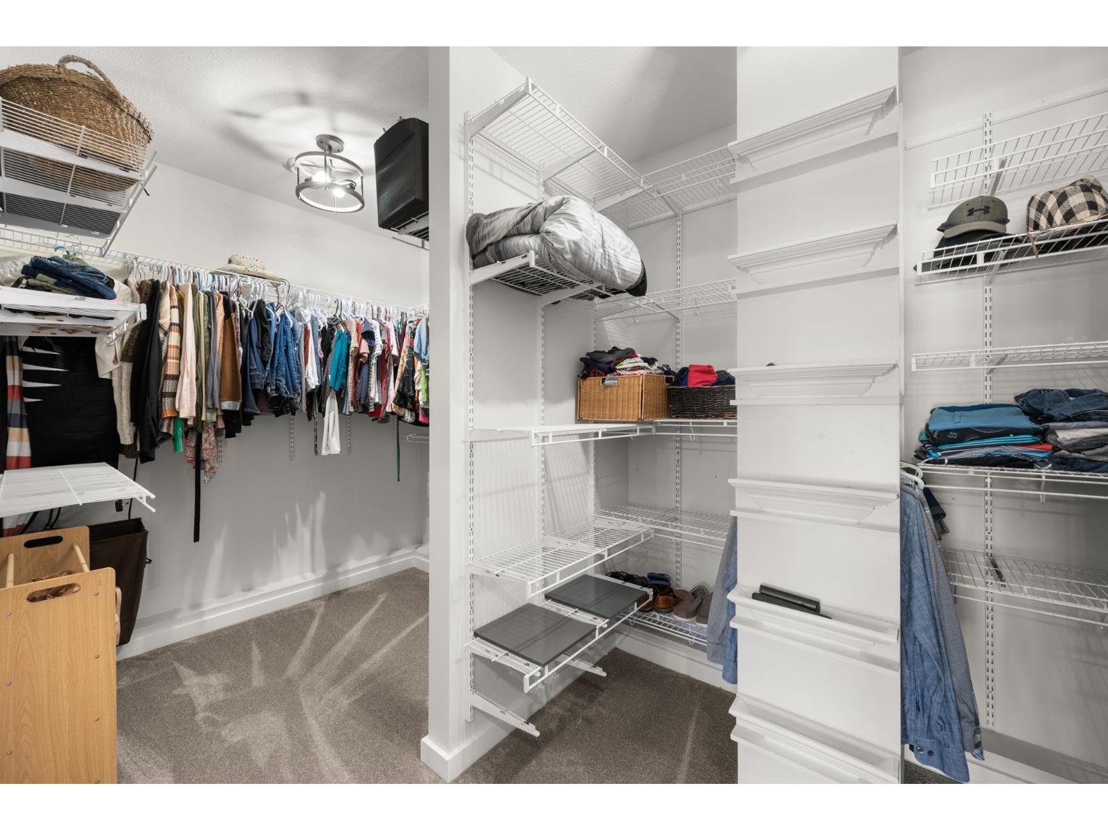 1247 STAYTE ROAD, White Rock