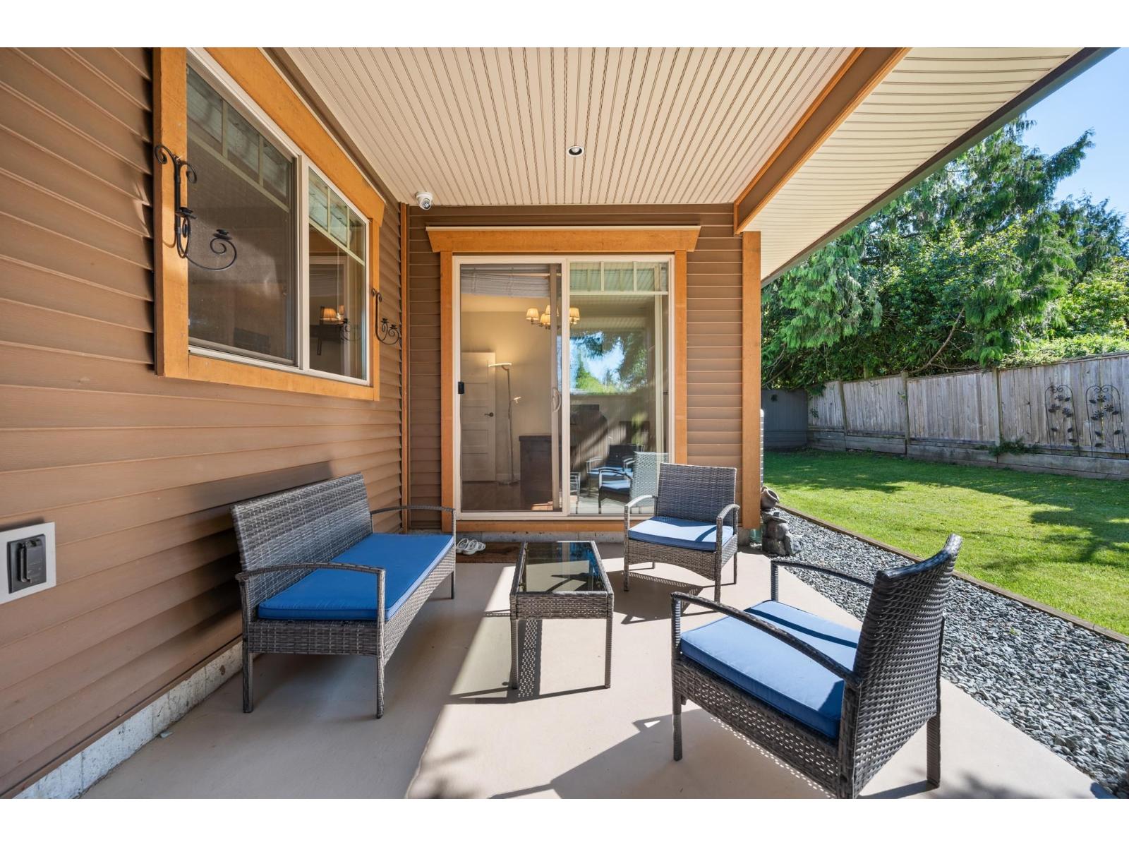 1247 STAYTE ROAD, White Rock