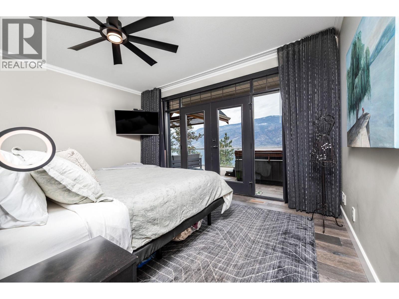  2328 Arthur Court, Kelowna