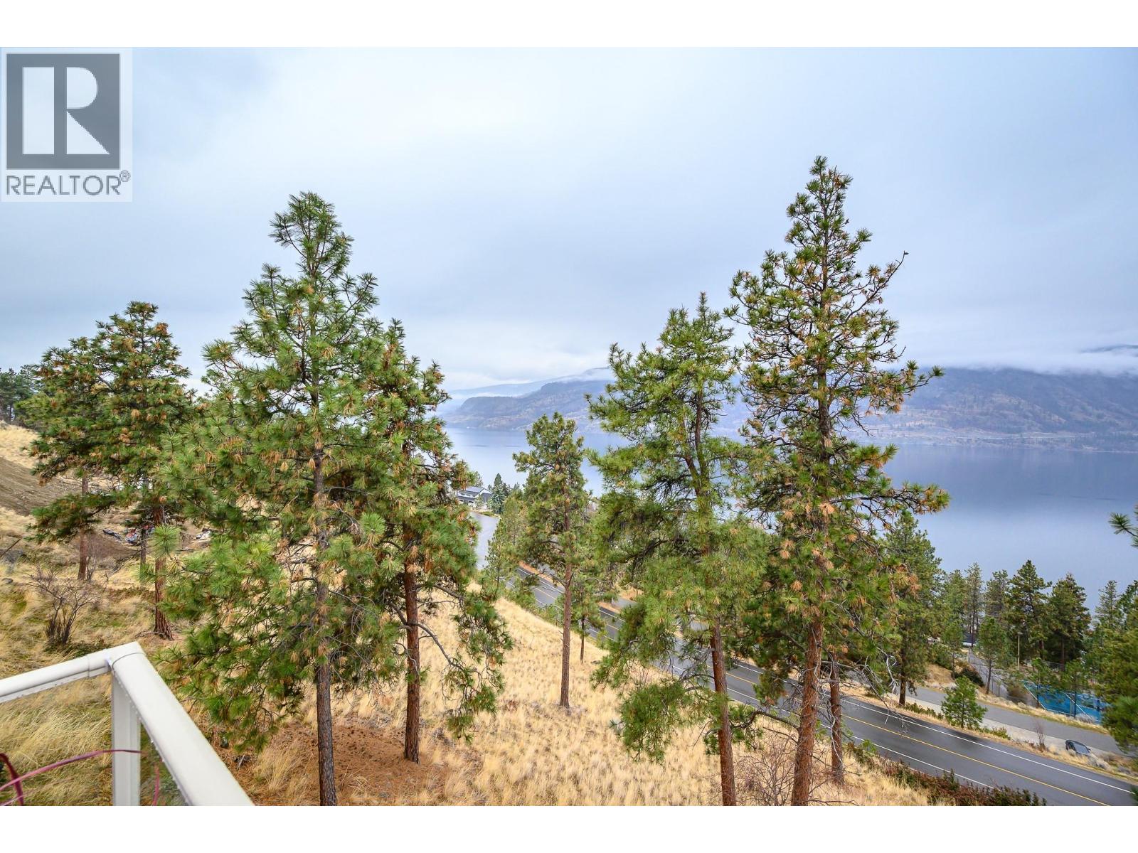  2328 Arthur Court, Kelowna