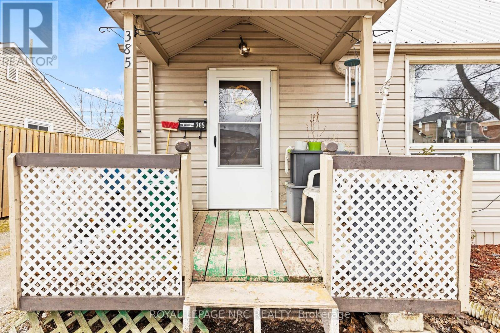 385 CROWLAND AVENUE - 5