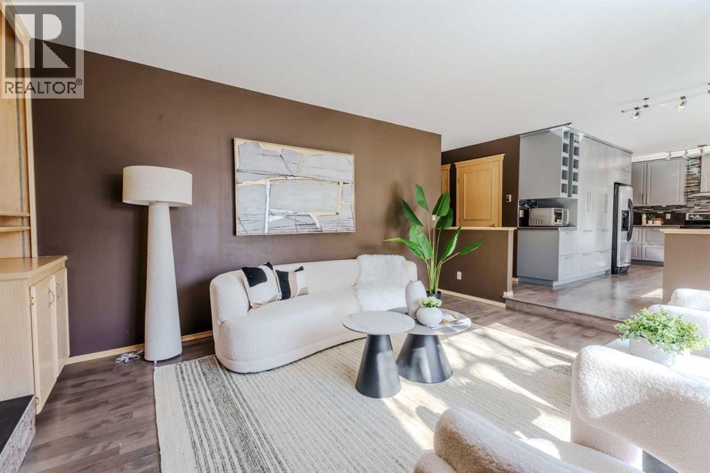 Single Family House for Sale in  Canterbury Court SW Canyon Meadows Calgary 