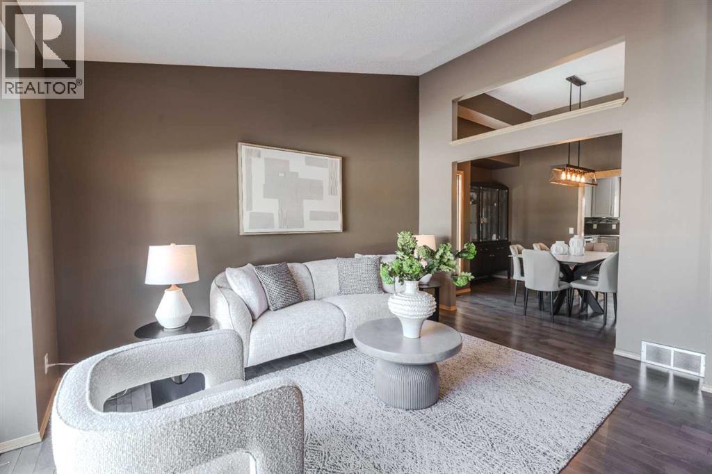 Single Family House for Sale in  Canterbury Court SW Canyon Meadows Calgary 