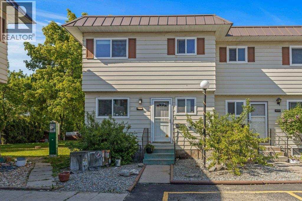 #4 170 Davie Road - 1